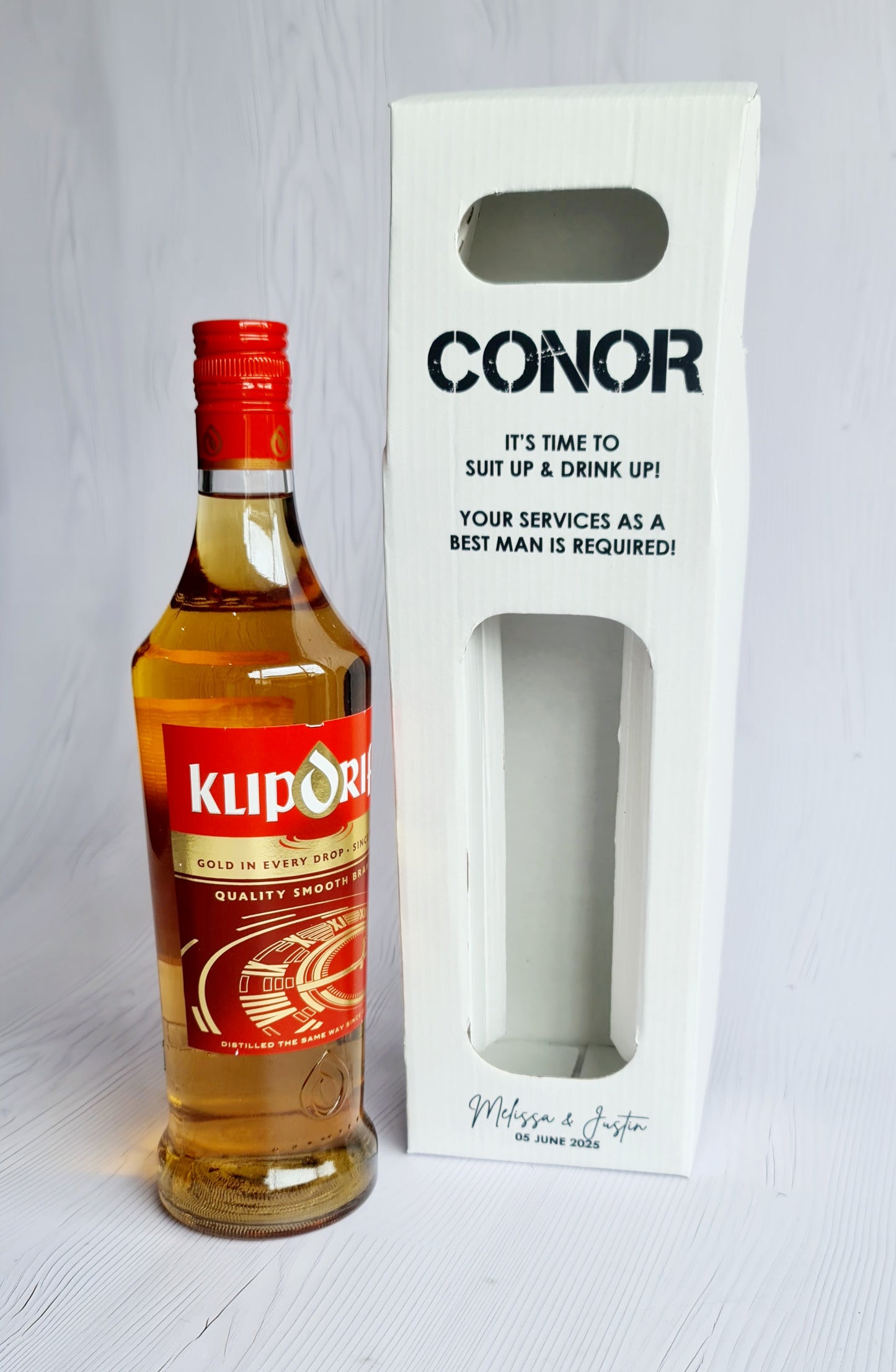 White Personalized Wine Box - Empty