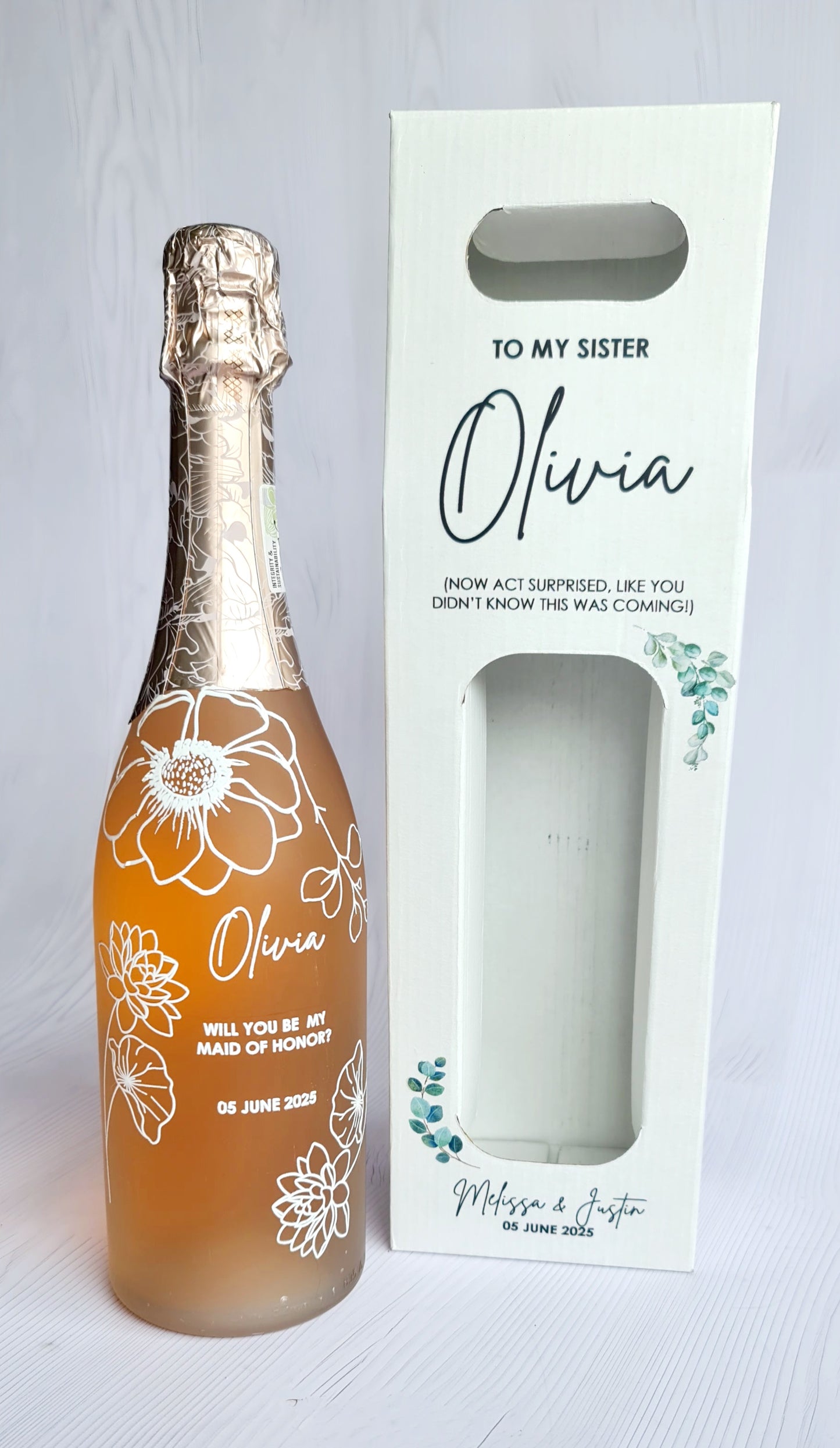 White Personalized Wine Box - Empty